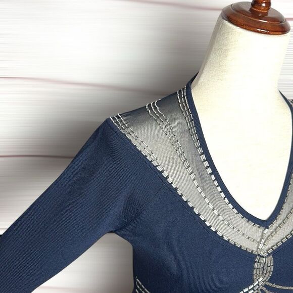 Randolph Duke The Jeanius Look Navy Blue Top V-Neck Glass Bead Embroidery XL - Picture 7 of 12